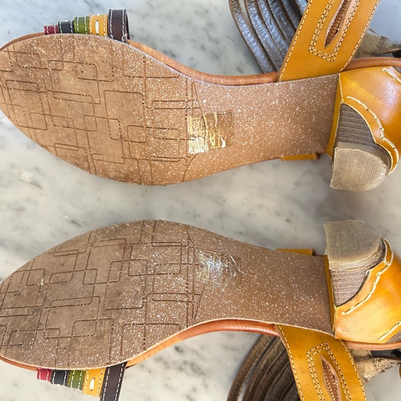 Spring Step Multicolor Striped Heels - Picture 5 of 7